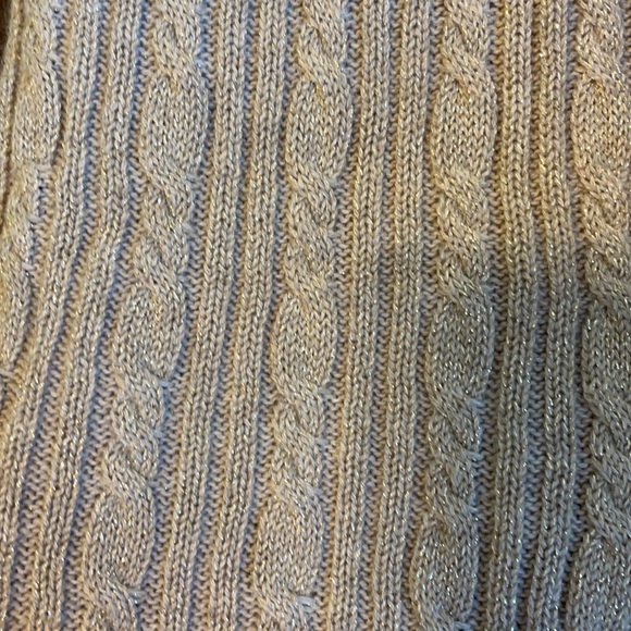 Sweater - Picture 4 of 4